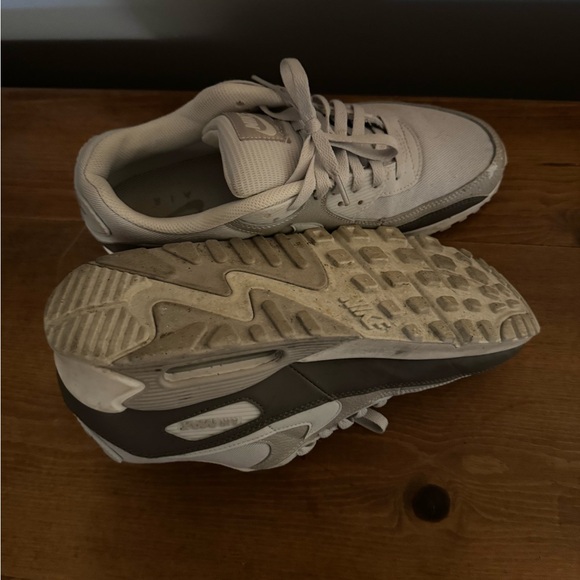 Men’s Nike air max sneakers - Picture 4 of 7